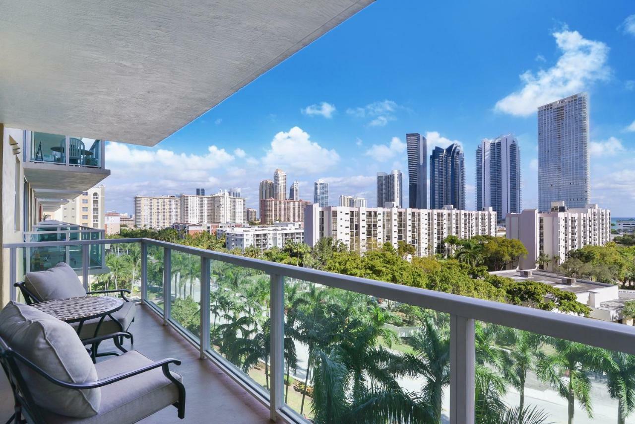 1, 2 And 3 Bedroom Ocean Condos With Balcony Sunny Isles Beach Exterior foto